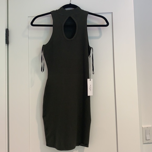NWT Olive Green Cutout Keyhole Back Turtle Dress - Picture 4 of 5